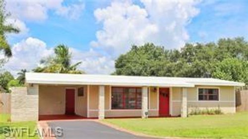 150 Brooks Rd, North Fort Myers, FL, 33917 | Card Image
