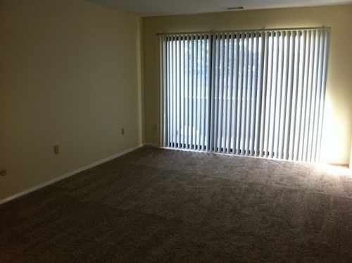 g-6 Shrewsbury Green Dr, Shrewsbury, MA, 01545 | Card Image