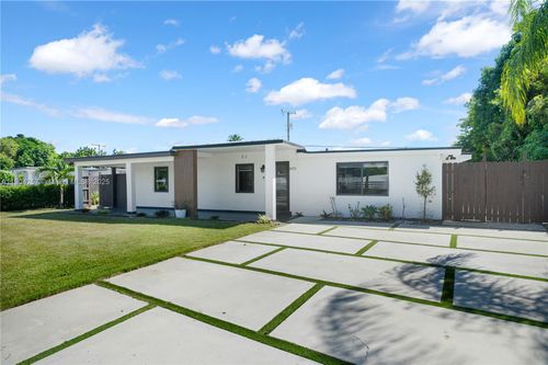 14970 Leisure Dr, Homestead, FL, 33033-2741 | Card Image