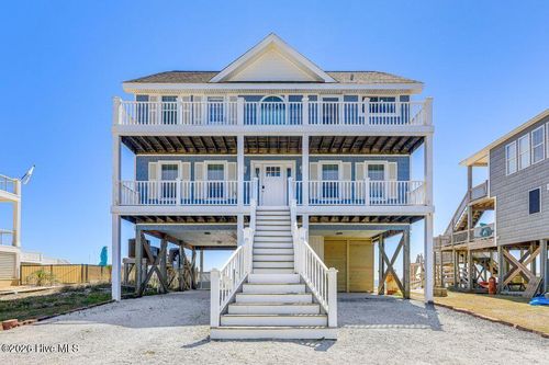 33 Porpoise Pl, N Topsail Beach, NC, 28460-9551 | Card Image