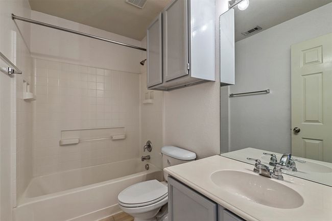 2740 Olympic Park Dr, Townhouse with 2 bedrooms, 3 bathrooms and null parking in Grand Prairie TX | Image 17