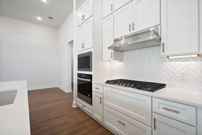 12104 Fennec Way, House other with 3 bedrooms, 2 bathrooms and 2 parking in Austin TX | Image 7