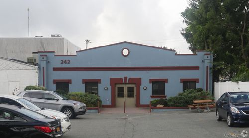 1-242 Drexel Ave, Westbury, NY, 11590-3044 | Card Image