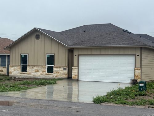 1551 Maryville Loop, Beeville, TX, 78102-0012 | Card Image
