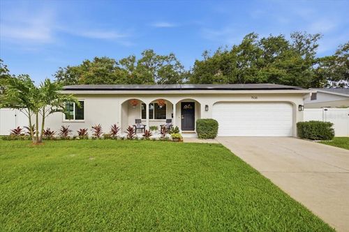 7536 18th Way N, ST PETERSBURG, FL, 33702-4804 | Card Image