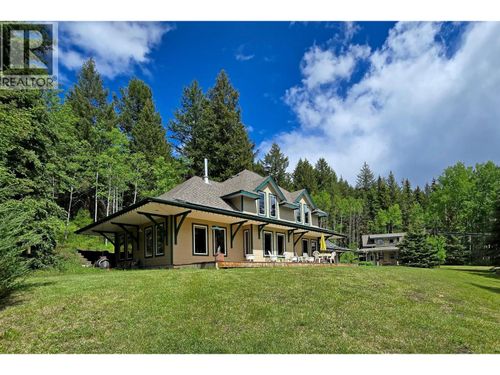 2842 Pioneer Crescent, 150 Mile House, BC, V0K2G0 | Card Image