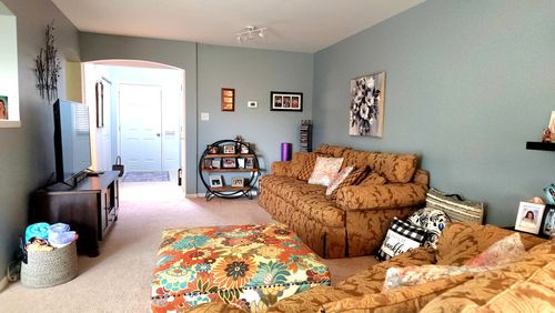 25734 S Bridle Path, Channahon, IL, 60410-3333 | Card Image