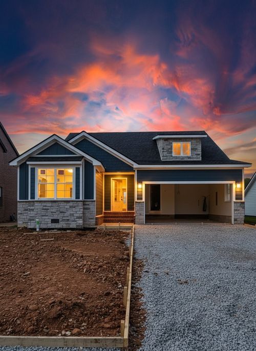 908 Bankside Dr, Clarksville, TN, 37043-2295 | Card Image