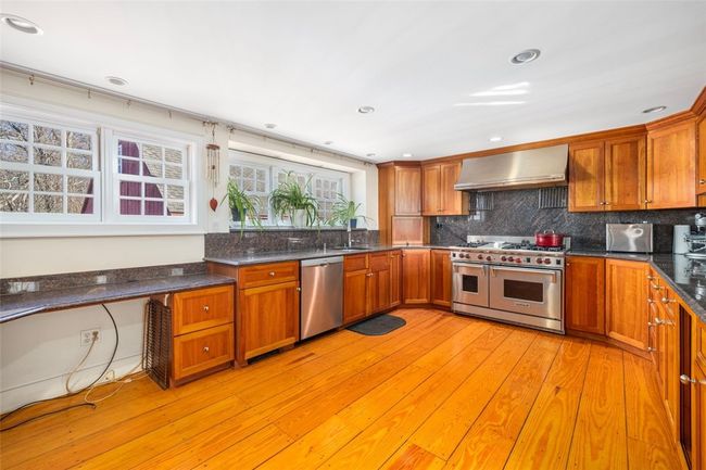Gourmet Kitchen | Image 4