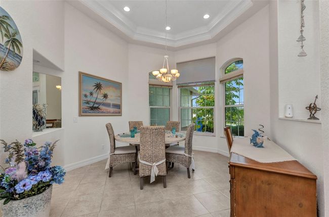 Formal Dining | Image 21