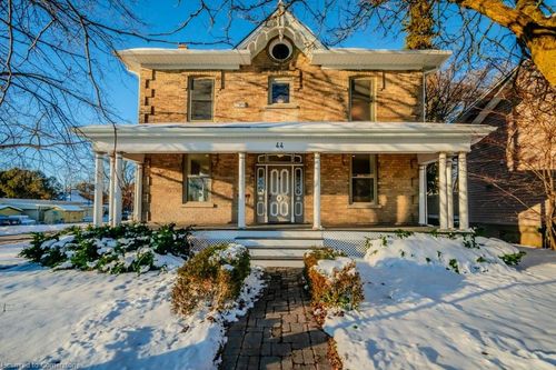 44 Hope St W, Tavistock, ON, N0B2R0 | Card Image