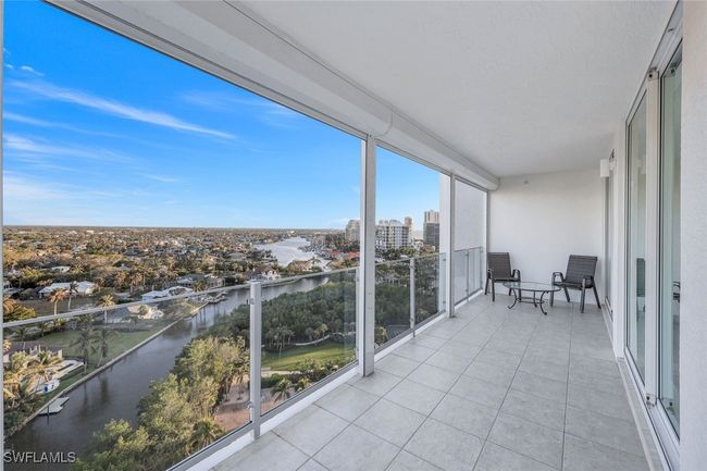 East facing Lanai off both Guest Bedrooms | Image 25