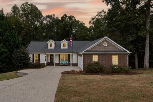 1143 Bradford Park Dr, Auburn, GA, 30011-3392 | Card Image