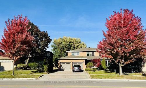 102 Willowbrook Rd, Thornhill, ON, L3T5P5 | Card Image