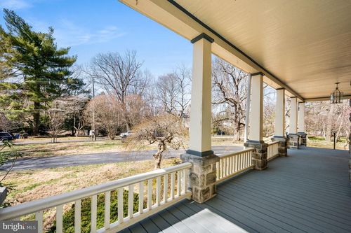 apt-1-519 Walnut Ln, SWARTHMORE, PA, 19081-1146 | Card Image