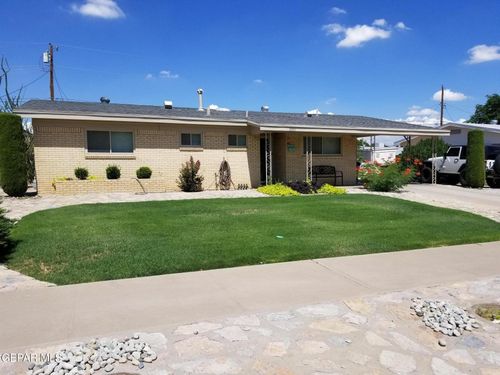 3301 Greenock St, El Paso, TX, 79925-4179 | Card Image