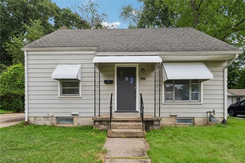 1237 Easton Dr, Akron, OH, 44310-1513 | Card Image