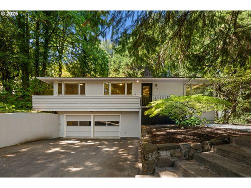 910 York Rd, Lake Oswego, OR, 97034-1742 | Card Image