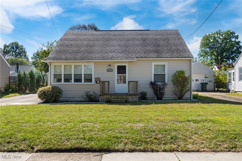 3012 16th St Nw, Canton, OH, 44708-3008 | Card Image