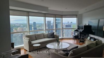 6116 - 388 Yonge St, Condo with 2 bedrooms, 2 bathrooms and 1 parking in Toronto ON | Image 3