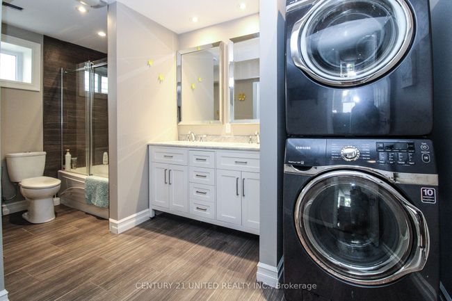 2046 Meadowview Rd, House other with 4 bedrooms, 3 bathrooms and 4 parking in Peterborough ON | Image 32