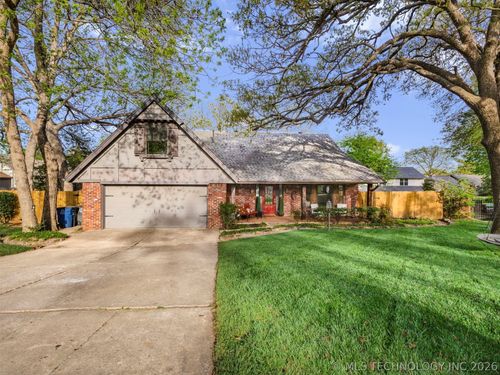 8715 S 65th East Pl, Tulsa, OK, 74133-5072 | Card Image