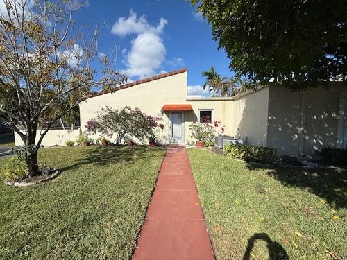 101-2528 Boundbrook Dr S, Palm Springs, FL, 33406-8662 | Card Image
