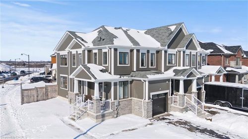 170 Whithorn Cres, Caledonia, ON, N3W0G7 | Card Image