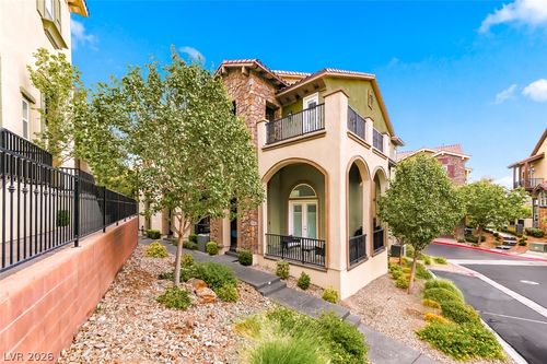 37 Via Verso Lago, Henderson, NV, 89011-3230 | Card Image