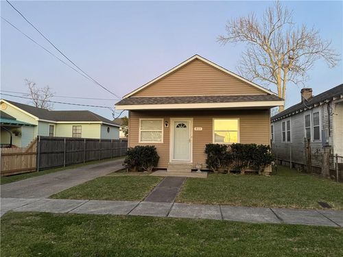 511 Ave B, Marrero, LA, 70072 | Card Image