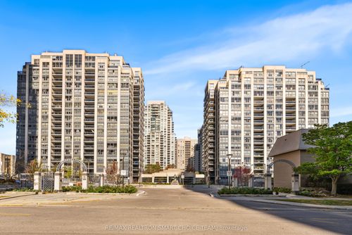 1211-28 Hollywood Ave, North York, ON, M2N6S4 | Card Image