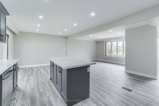 643 S Town Line Rd, House other with 3 bedrooms, 2 bathrooms and 2 parking in Stoney Creek ON | Image 14
