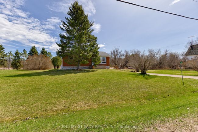 285 Foymount Rd, House other with 2 bedrooms, 1 bathrooms and 4 parking in Eganville ON | Image 35