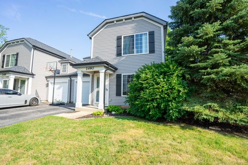 2490 Mayfield Dr, Montgomery, IL, 60538-5040 | Card Image