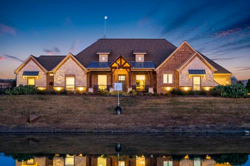 12117 Wild Bill Ct, Newark, TX, 76071-8946 | Card Image