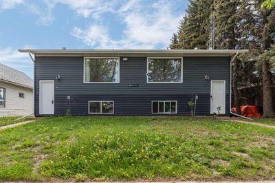 4806B 48 Ave, Home with 2 bedrooms, 2 bathrooms and 2 parking in Forestburg AB | Image 2