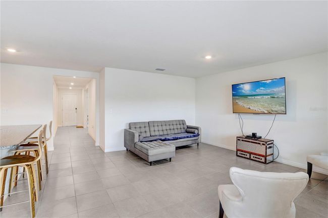 7929 Sail Clover Ln, House other with 3 bedrooms, 2 bathrooms and null parking in ZEPHYRHILLS FL | Image 16