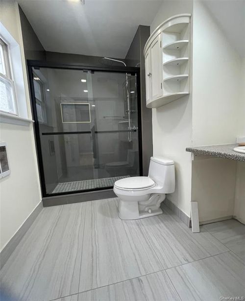 348 Route 32, Central Valley, NY, 10917-3231 | Card Image