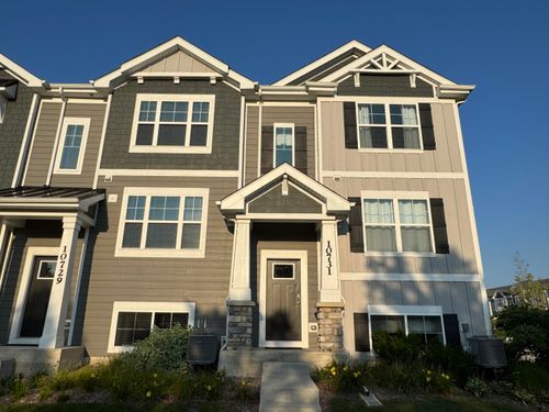 10731 Violette Way, Saint John, IN, 46373-0665 | Card Image