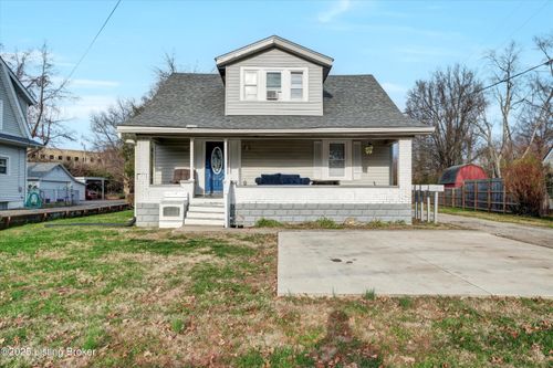 1731 Meyers Ln, Louisville, KY, 40216-1687 | Card Image