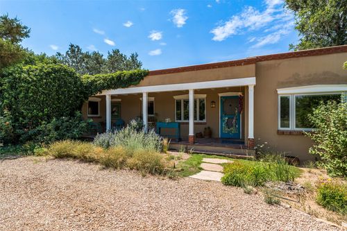 2350 Santa Barbara Dr, Santa Fe, NM, 87505-5743 | Card Image