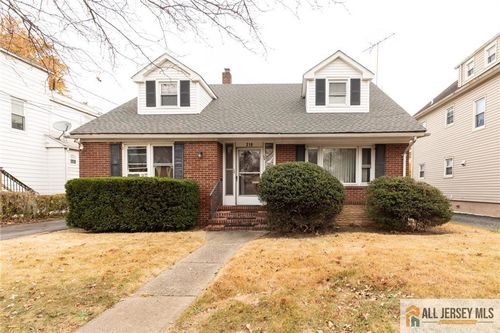 219 Volkert St, Highland Park, NJ, 08904-3118 | Card Image