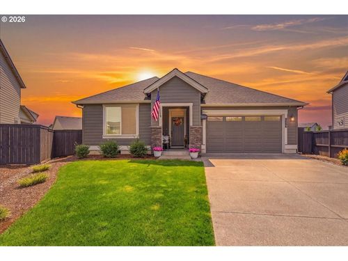13723 Ne 101st Dr, Vancouver, WA, 98682-7529 | Card Image