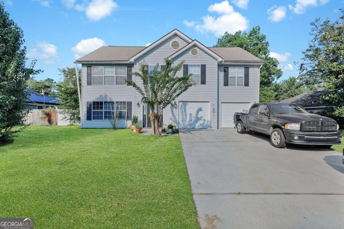 Longleaf Cir, Pooler, GA 31322