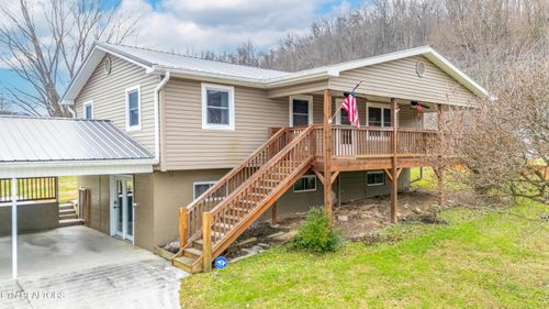 115 Oak Ln, Caryville, TN, 37714-1701 | Card Image