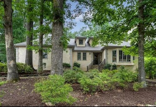 3261 Stonecreek Ct, Suwanee, GA, 30024-2809 | Card Image
