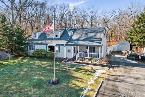 280 Moriches Rd, Saint James, NY, 11780-2125 | Card Image