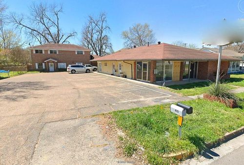 408 S La Salle St, Navasota, TX, 77868-3852 | Card Image