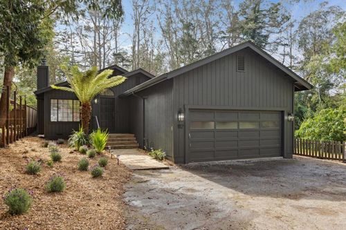 1112 Crescent St, Montara, CA, 94037-9898 | Card Image