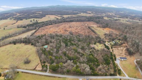 1389 Beasleys Bend Rd, Lebanon, TN, 37087-8131 | Card Image